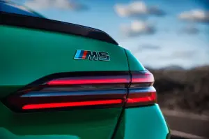 BMW M5 2024 - Foto ufficiali