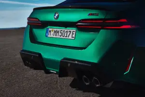 BMW M5 2024 - Foto ufficiali