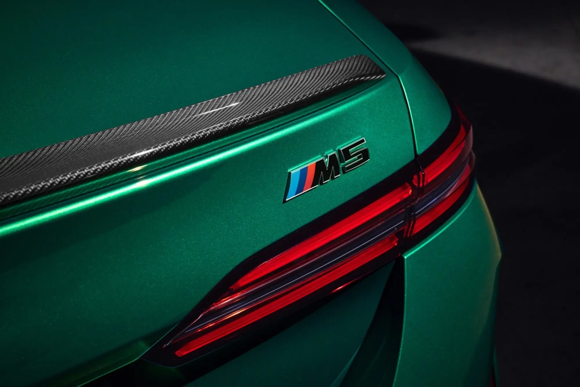 BMW M5 2024 - Foto ufficiali - 9