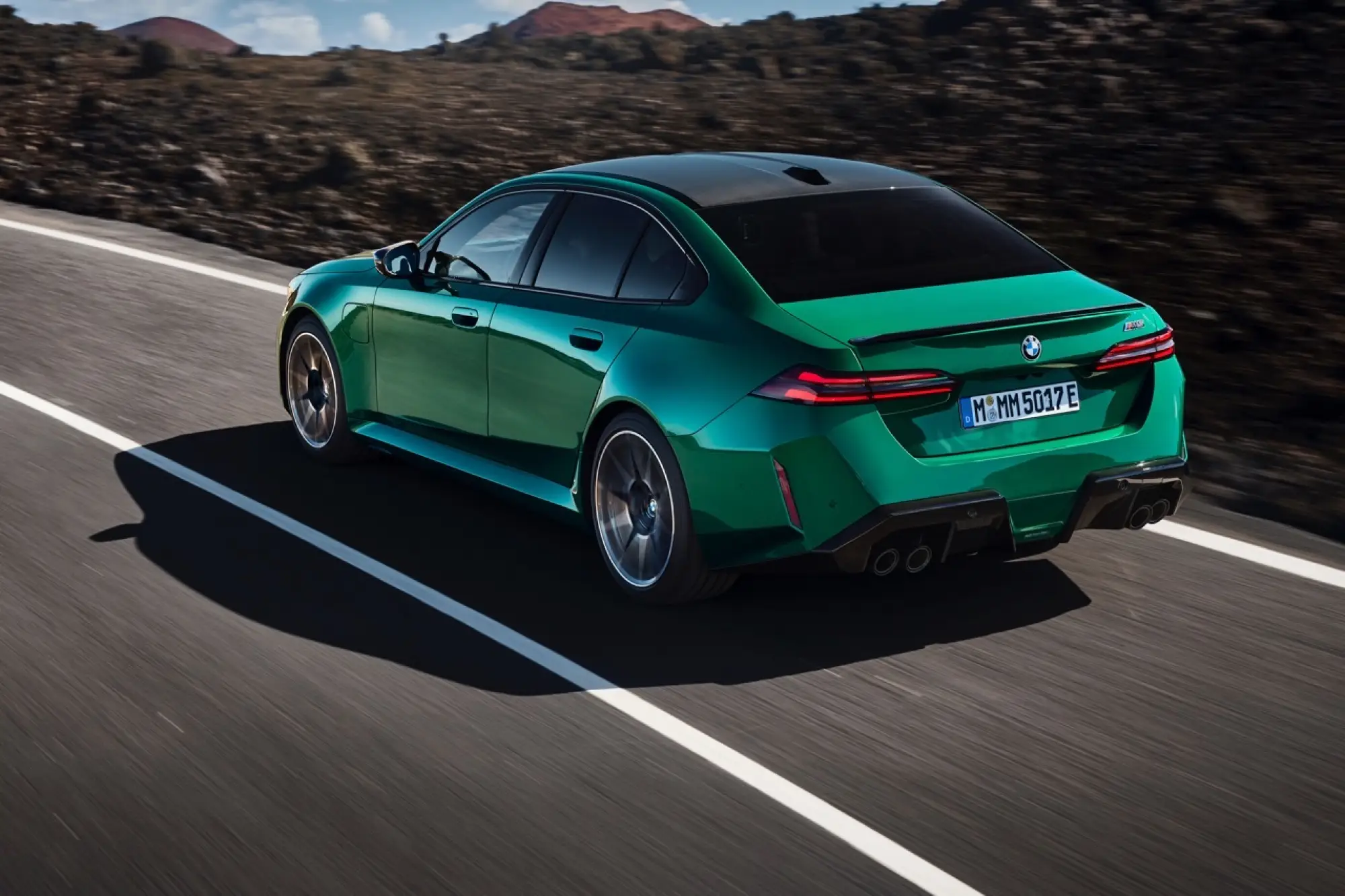 BMW M5 2024 - Foto ufficiali - 36