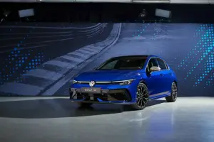 Volkswagen Golf R 2024 - 18