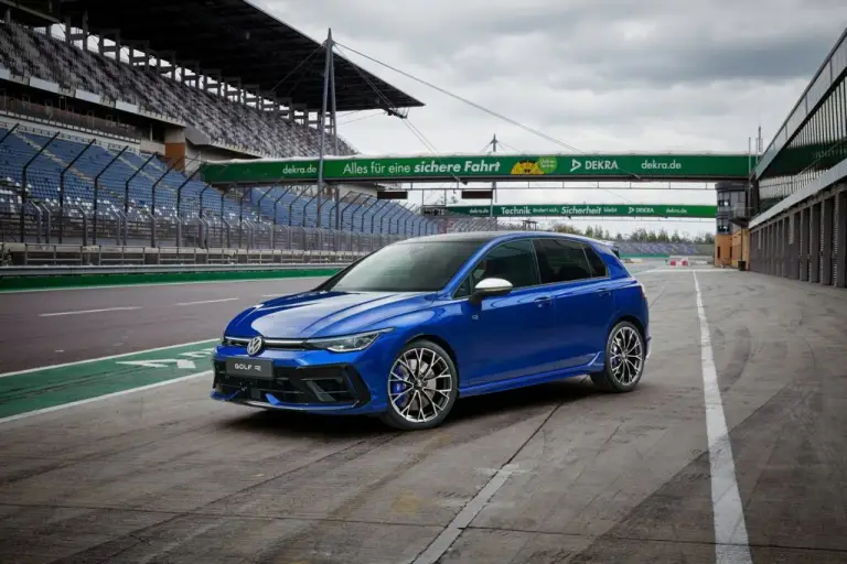 Volkswagen Golf R 2024 - 27