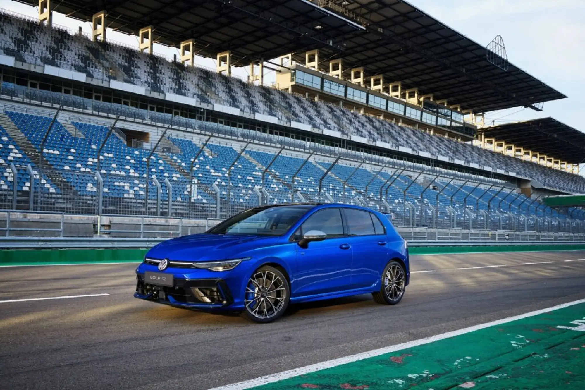 Volkswagen Golf R 2024 - 21