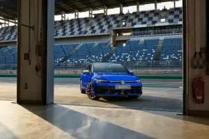 Volkswagen Golf R 2024 - 19