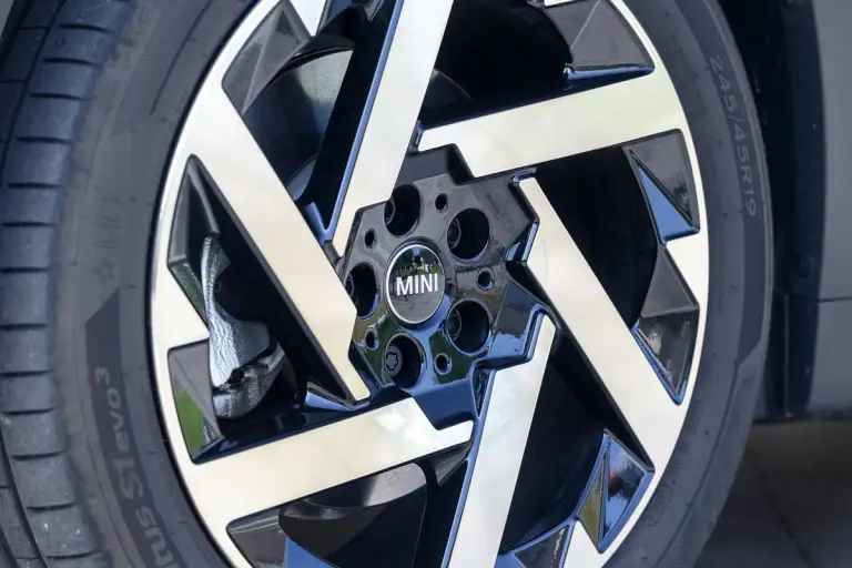 Mini Countryman elettrica e NOI Techpark - 55