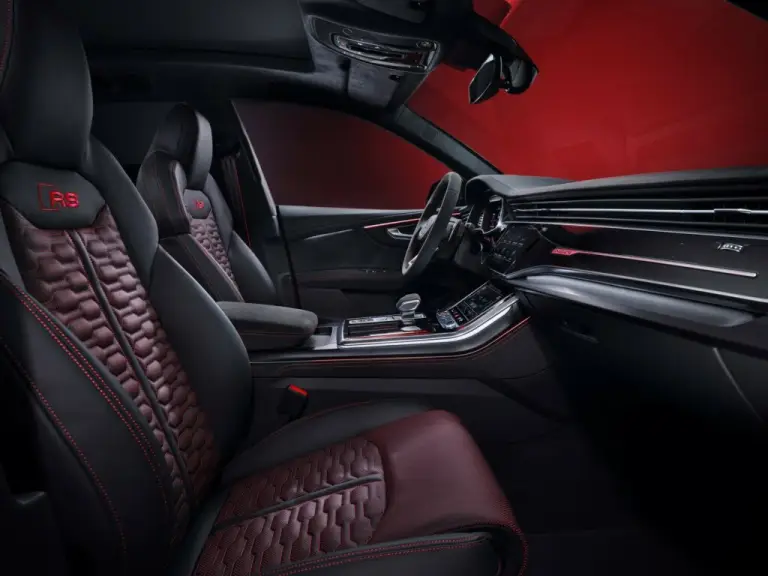 Audi RS Q8 Performance - 6