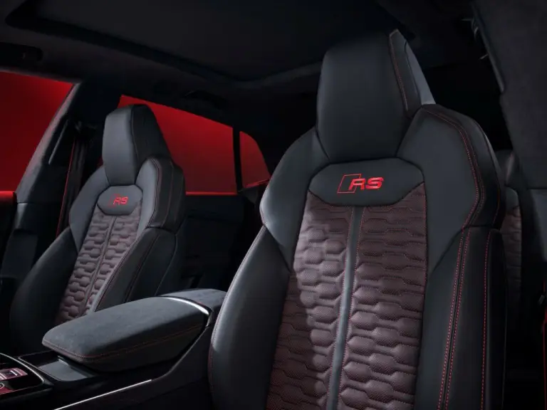 Audi RS Q8 Performance - 4