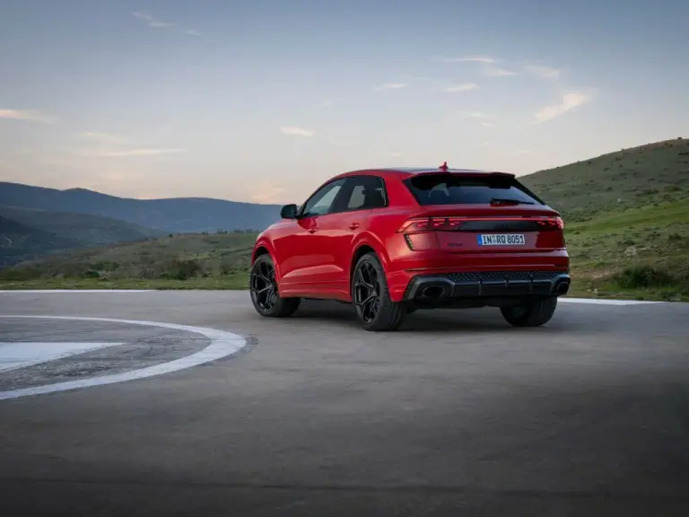 Audi RS Q8 Performance - 29