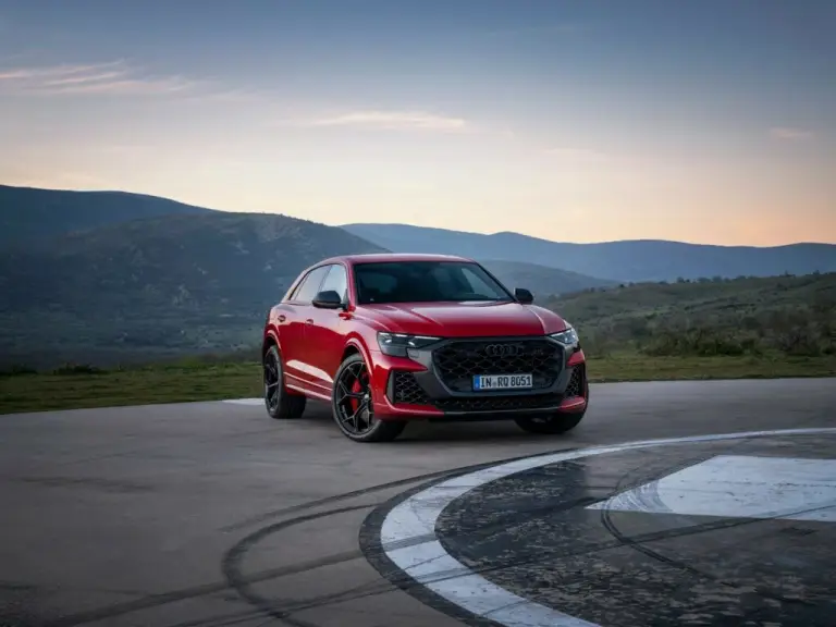 Audi RS Q8 Performance - 27