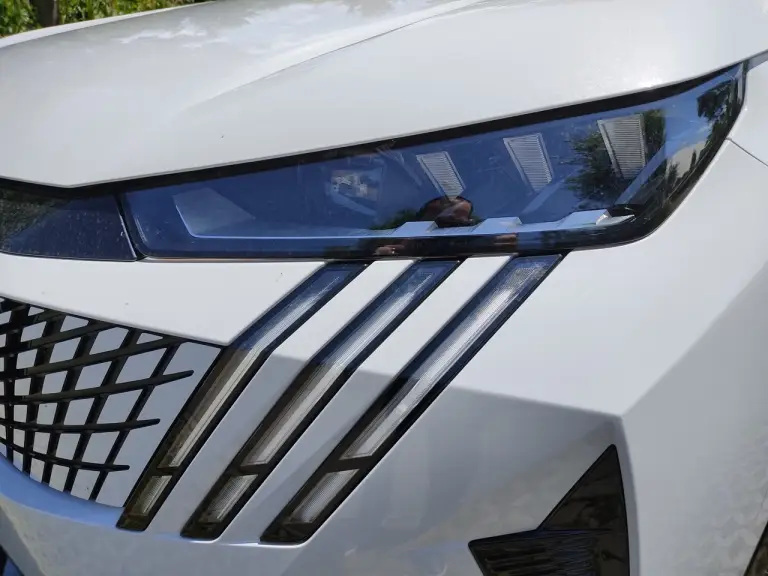 Peugeot e-3008 2024 - Prova Milano - 6