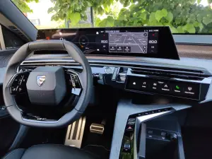 Peugeot e-3008 2024 - Prova Milano - 24