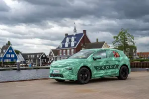 Skoda Elroq 2025 - nuove immagini - 9