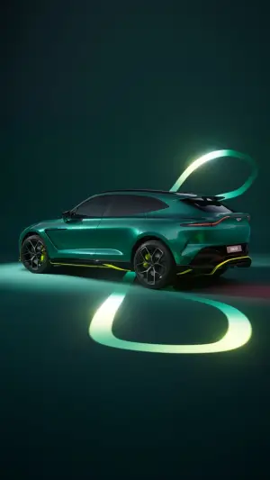 Aston Martin DBX707 AMR24 Edition