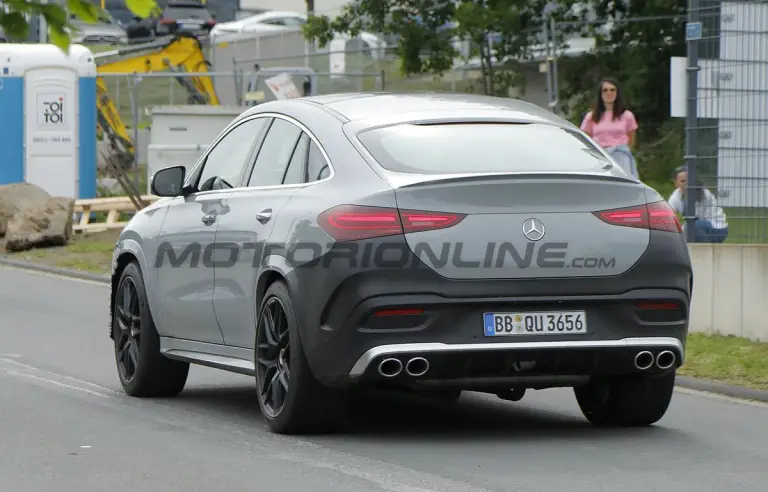 Mercedes GLE Coupe 2025 - Foto spia 03-07-2024 - 7