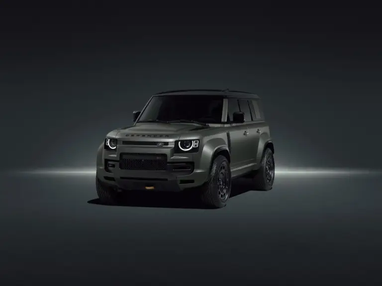 Land Rover Defender OCTA - Foto ufficiali - 23