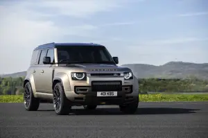 Land Rover Defender OCTA - Foto ufficiali - 29