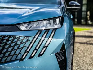 Peugeot E-5008 - Prime impressioni di guida - 4