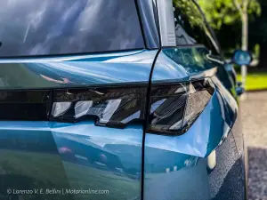 Peugeot E-5008 - Prime impressioni di guida - 6