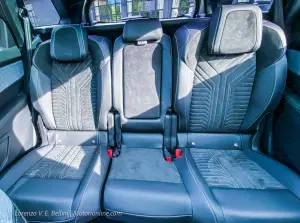 Peugeot E-5008 - Prime impressioni di guida - 15