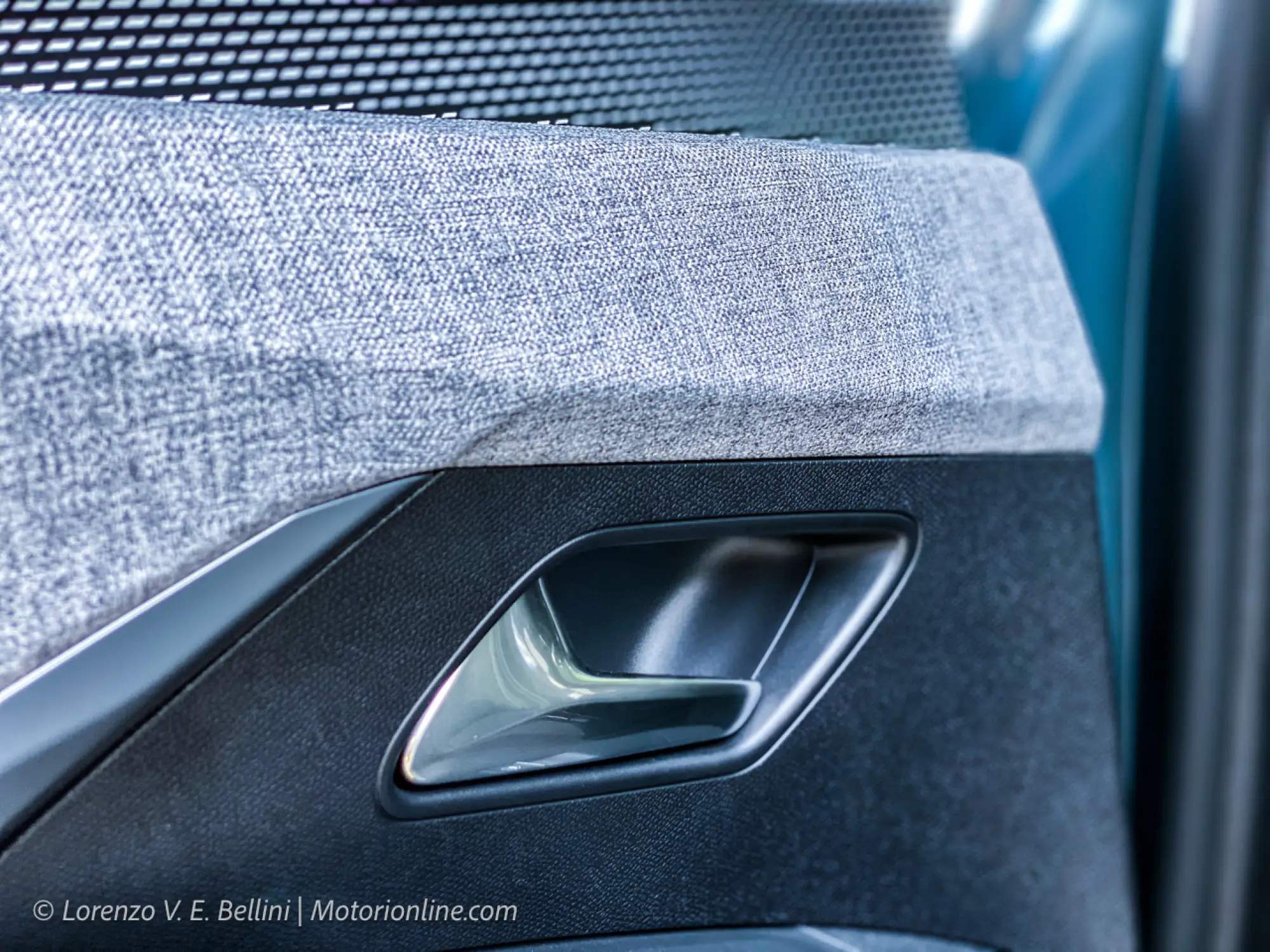 Peugeot E-5008 - Prime impressioni di guida - 23