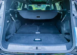 Peugeot E-5008 - Prime impressioni di guida - 20
