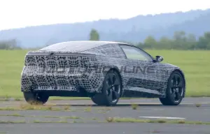 BMW Neue Klasse Coupe - Foto spia 05-07-2024 - 21