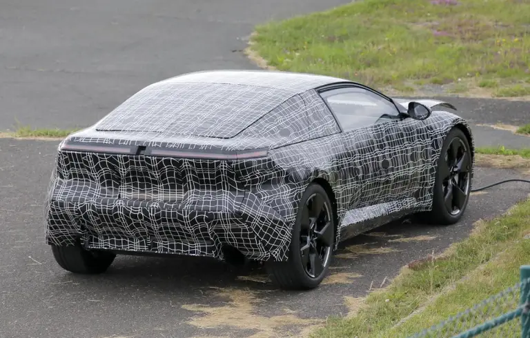 BMW Neue Klasse Coupe - Foto spia 05-07-2024 - 19