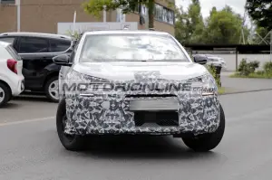 Citroen C4 - Foto spia 5-7-2024