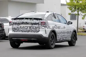Citroen C4 - Foto spia 5-7-2024