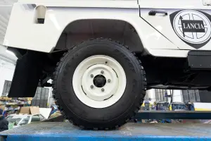 Land Rover Defender 1989 - Team Lancia - 126