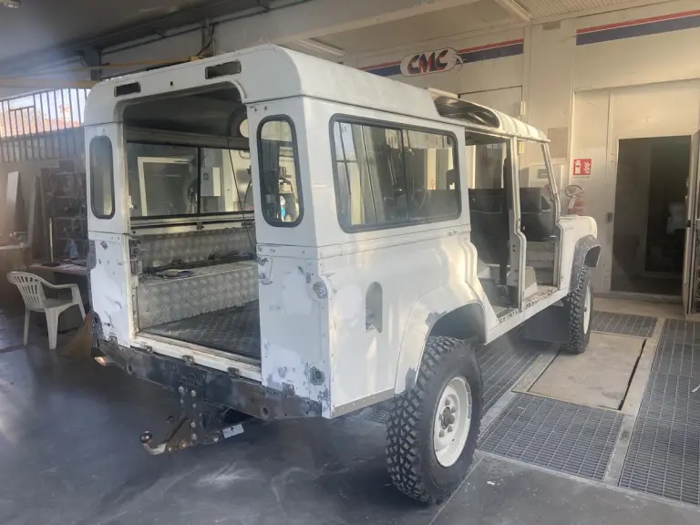 Land Rover Defender 1989 - Team Lancia - 18
