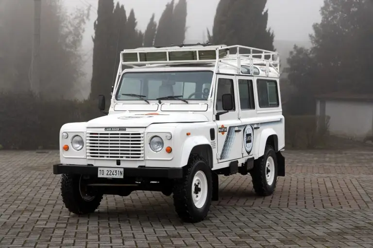 Land Rover Defender 1989 - Team Lancia - 24