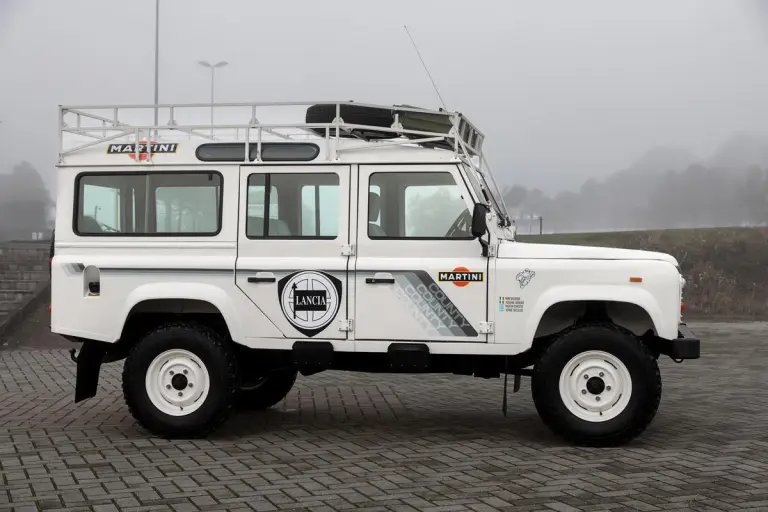 Land Rover Defender 1989 - Team Lancia - 30