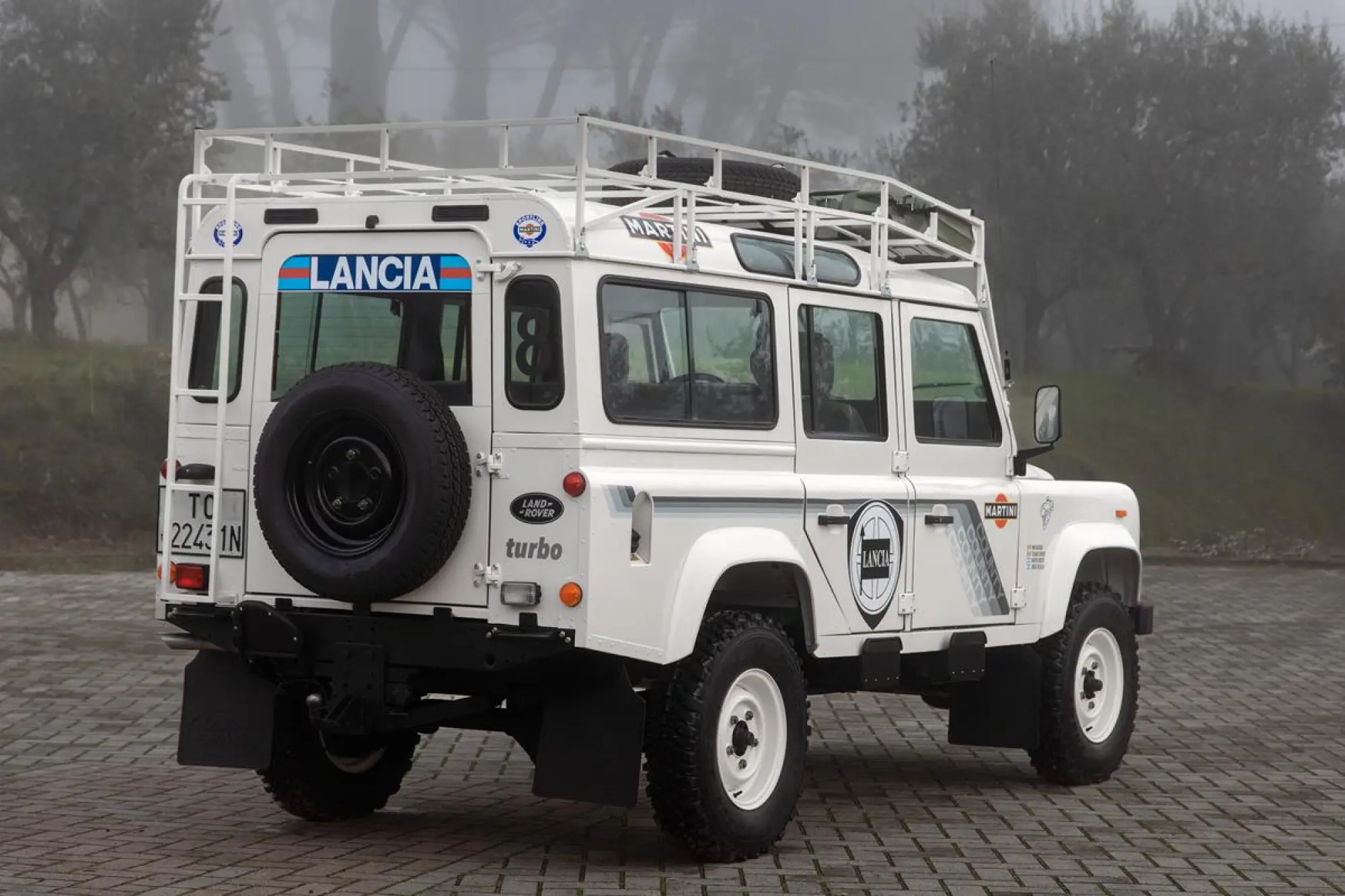 Land Rover Defender 1989 - Team Lancia - 32