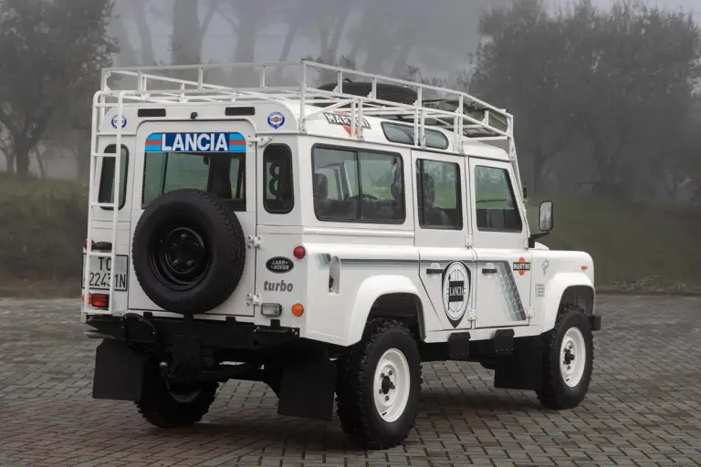 Land Rover Defender 1989 - Team Lancia - 32