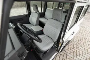 Land Rover Defender 1989 - Team Lancia - 51