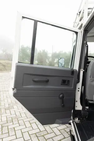 Land Rover Defender 1989 - Team Lancia - 50