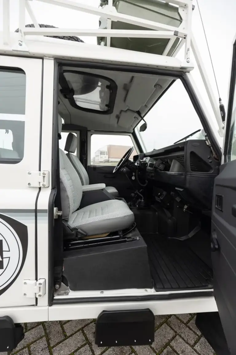Land Rover Defender 1989 - Team Lancia - 56