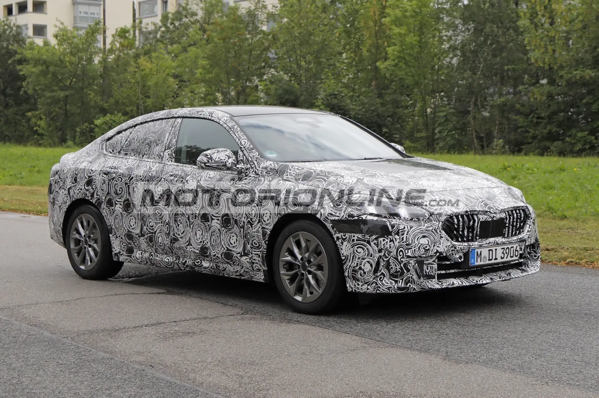 BMW Serie 2 Gran Coupe 2025 - Foto spia 9-7-2024 - 2