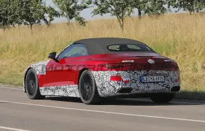 Mercedes-Maybach SL 2025 - Foto spia 10-07-2024