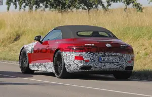 Mercedes-Maybach SL 2025 - Foto spia 10-07-2024