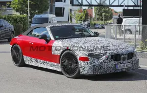 Mercedes-Maybach SL 2025 - Foto spia 10-07-2024