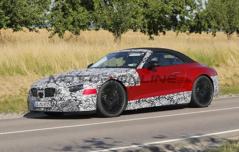 Mercedes-Maybach SL 2025 - Foto spia 10-07-2024 - 4