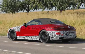 Mercedes-Maybach SL 2025 - Foto spia 10-07-2024