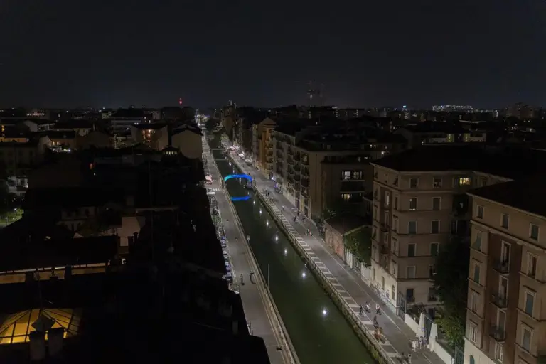 Cupra illumina la notte - 17