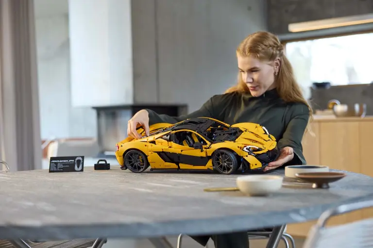 Lego Technic McLaren P1 - 3