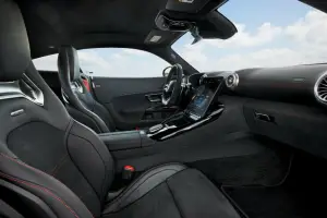 Mercedes-AMG GT 63 Pro - 1