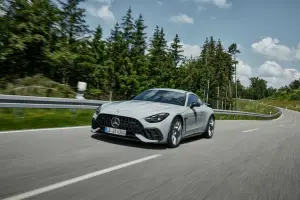 Mercedes-AMG GT 63 Pro - 24