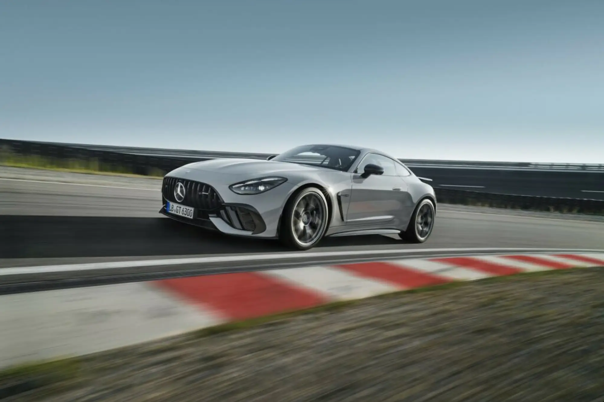 Mercedes-AMG GT 63 Pro - 20