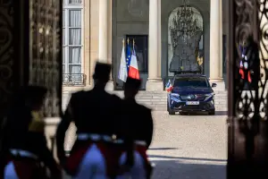 Renault Rafale - Auto Presidenza della Repubblica francese - 14